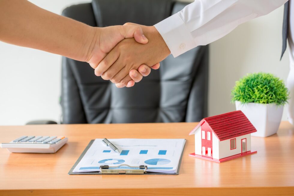 Escrow and Fiduciary Services in Spain: Peace of Mind for UK Investors